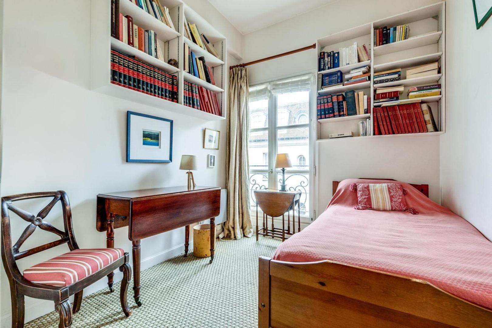 The Persian Lady - Lovely & Quiet - Latin Quarter Apartment